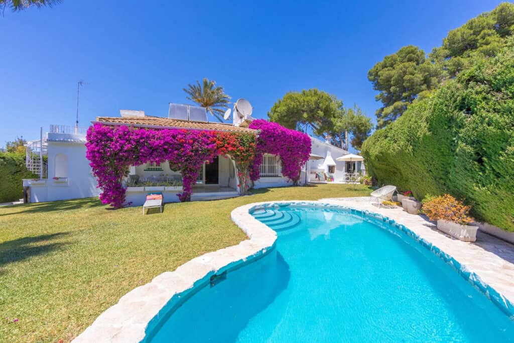 Villa for Sale in Guadalmina Alta