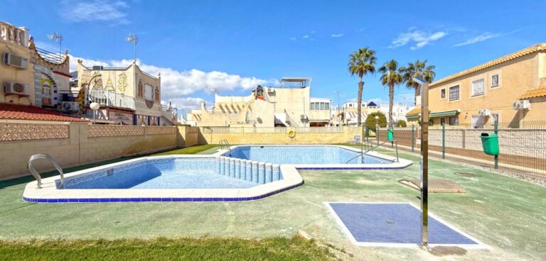  Alicante