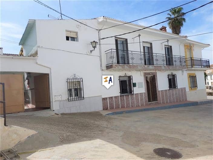 Town House for Sale in Priego de Cordoba