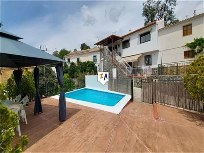 Town House for Sale in Mures