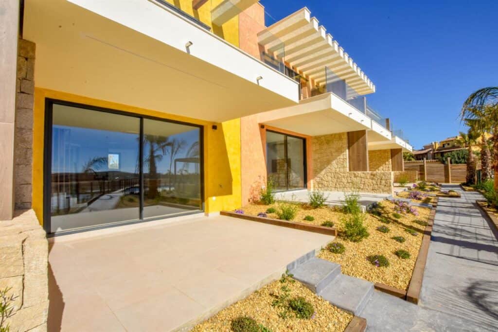 Town House for Sale in DESERT SPRINGS