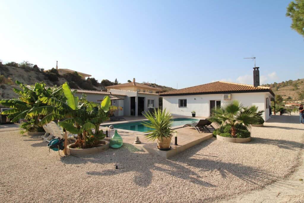 Villa for Sale in Fortuna