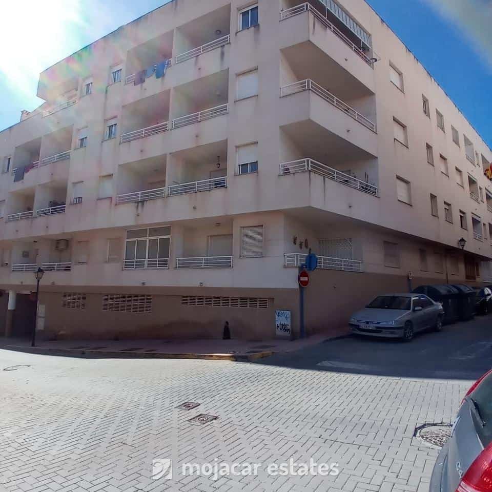Appartement te koop in Garrucha